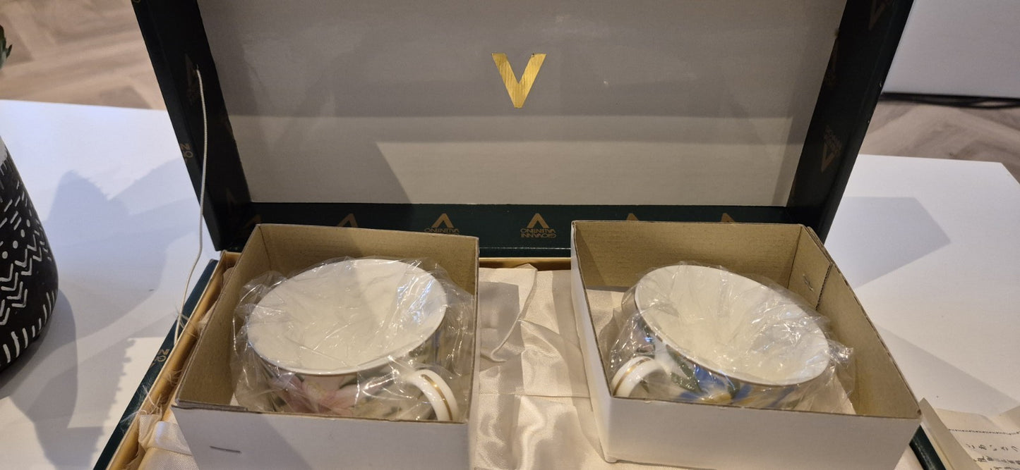 Giovanni Valentino Italy 2 Pairs of Porcelain Cup and Saucer Set In Box Unused