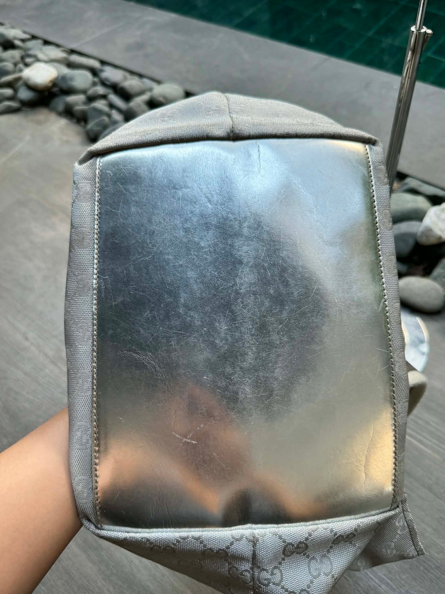 Gucci GG Canvas Web Stripe Tote Bag in silver