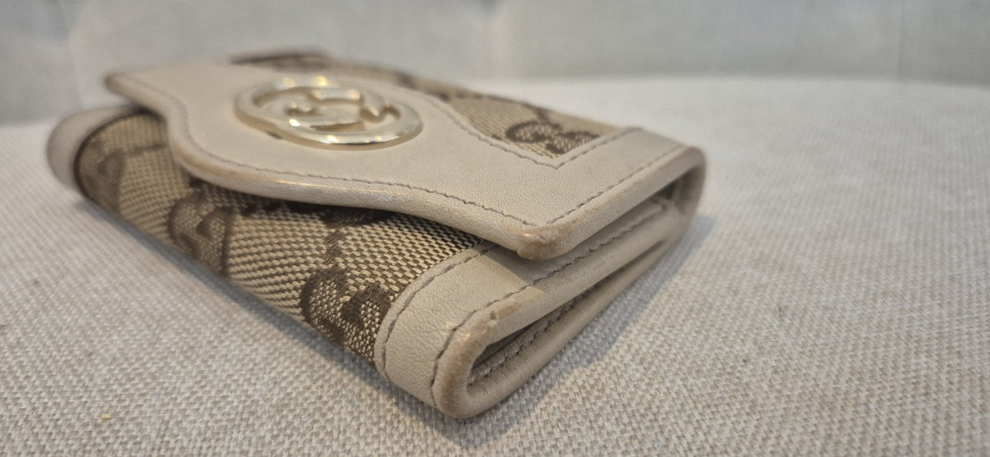 Gucci GG Canvas Interlocking G 6-Ring Key Case Vintage