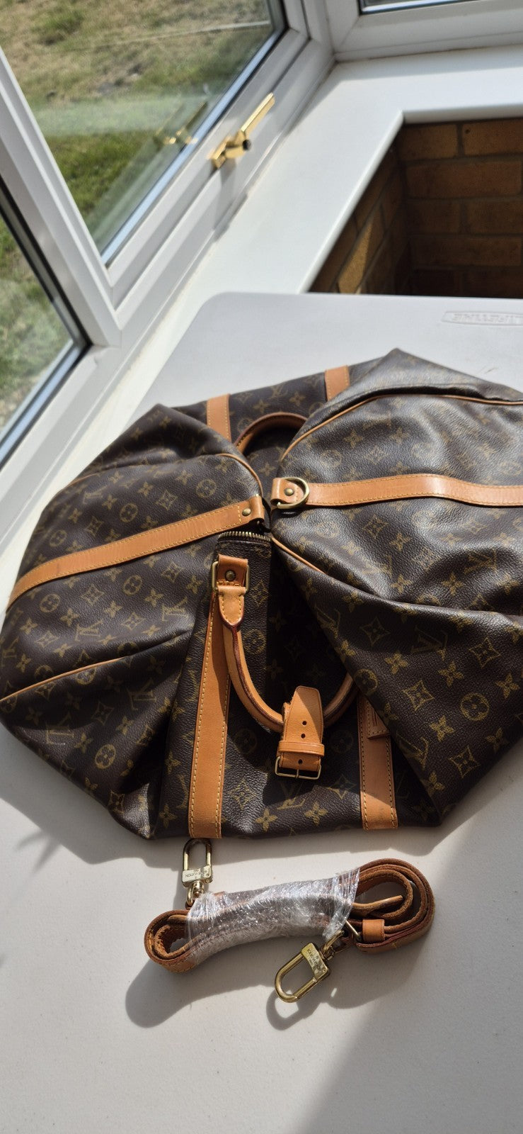 Louis Vuitton Keepall Bandouliere 55 with Detachable Strap in Monogram Unisex