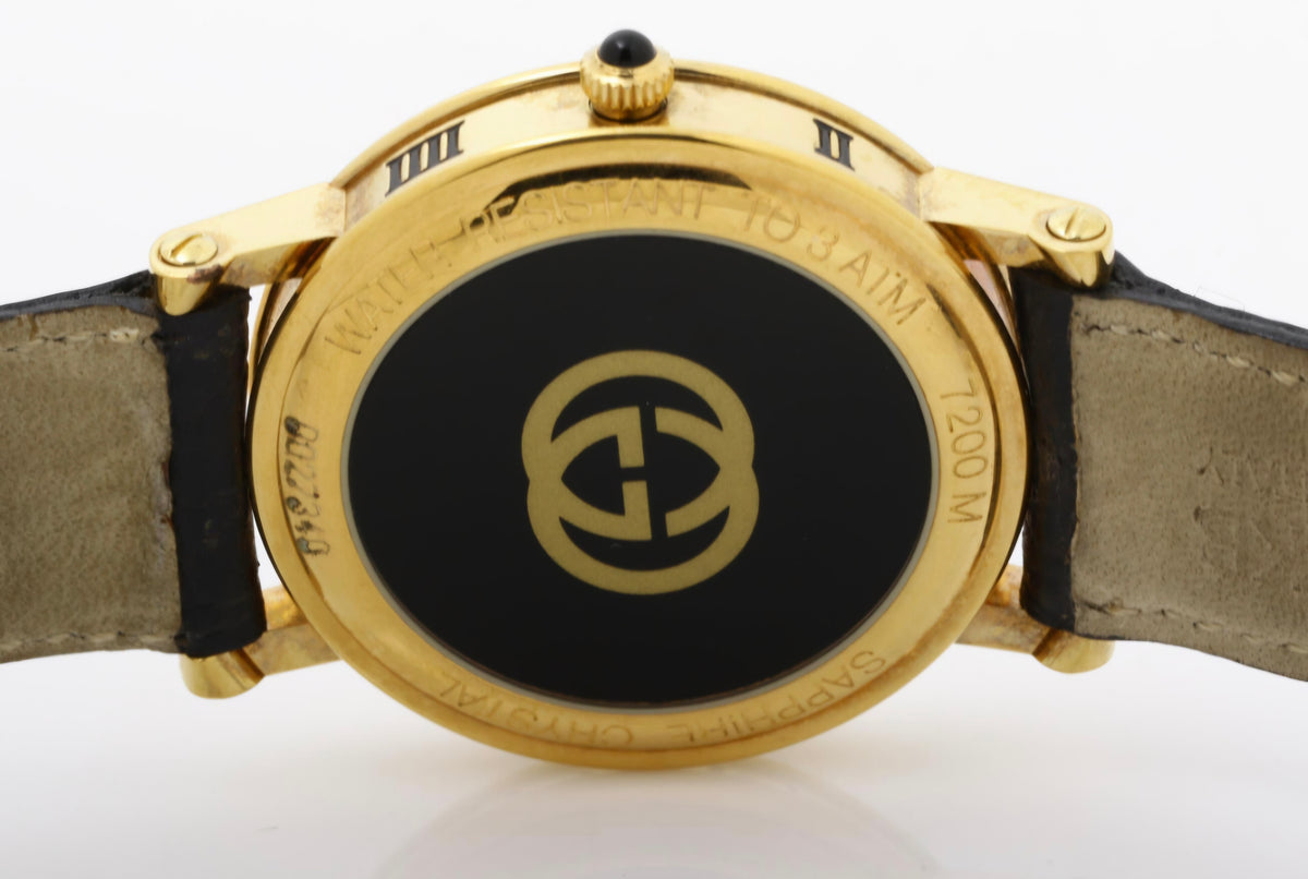 Vintage Gucci 7200M Classic Dress Watch Pre-owned