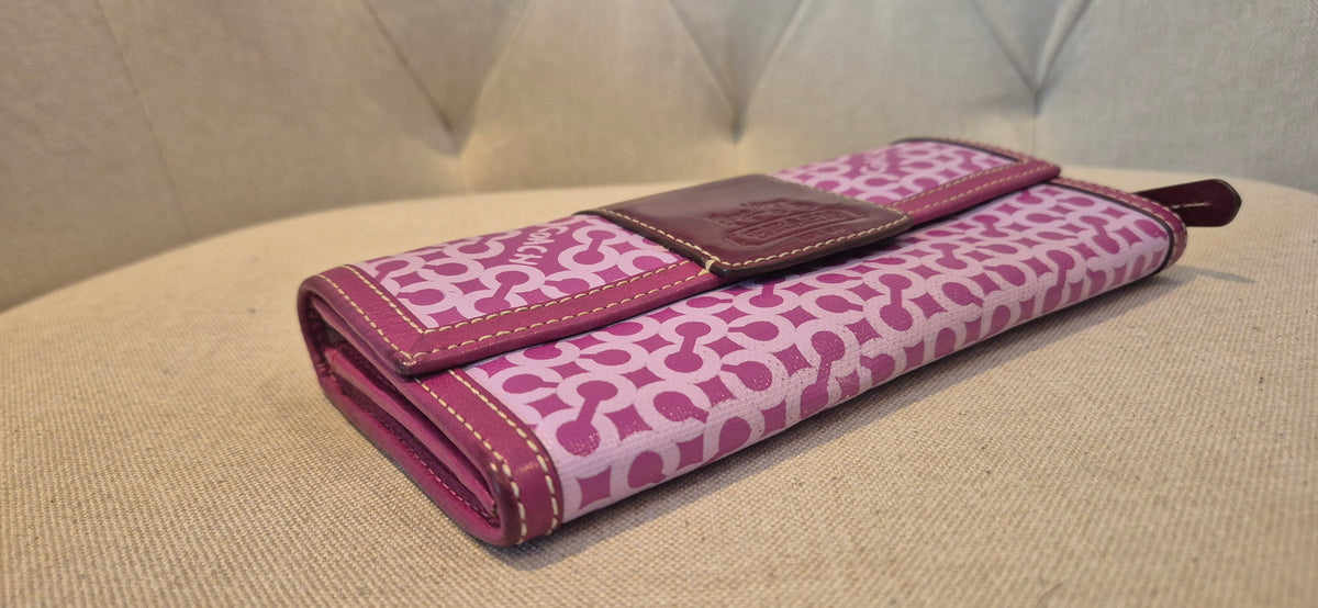 Coach Y2K Optic C signature wallet with unbranded chain Pre-owned