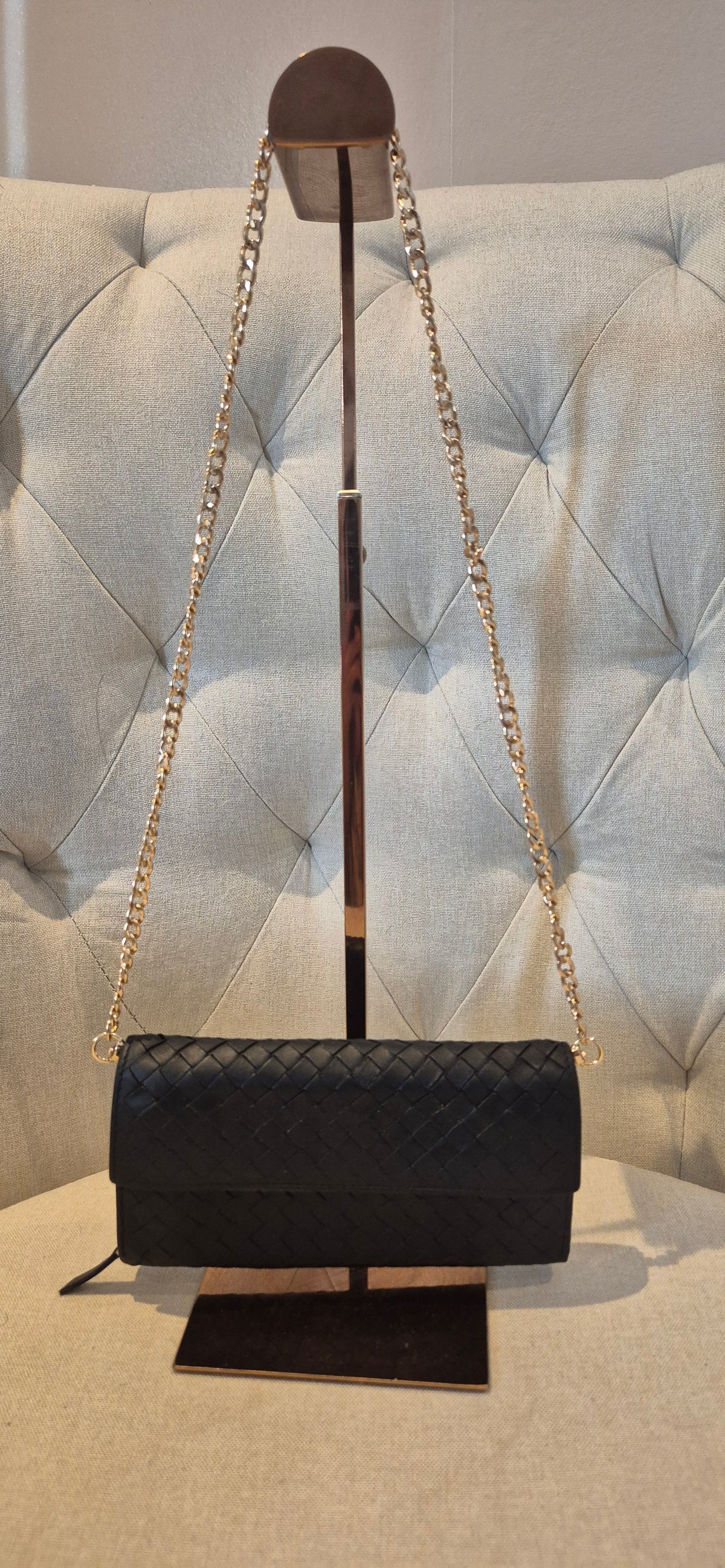 Bottega Veneta Intrecciato Continental Wallet with Unbranded Chain Pre-owned