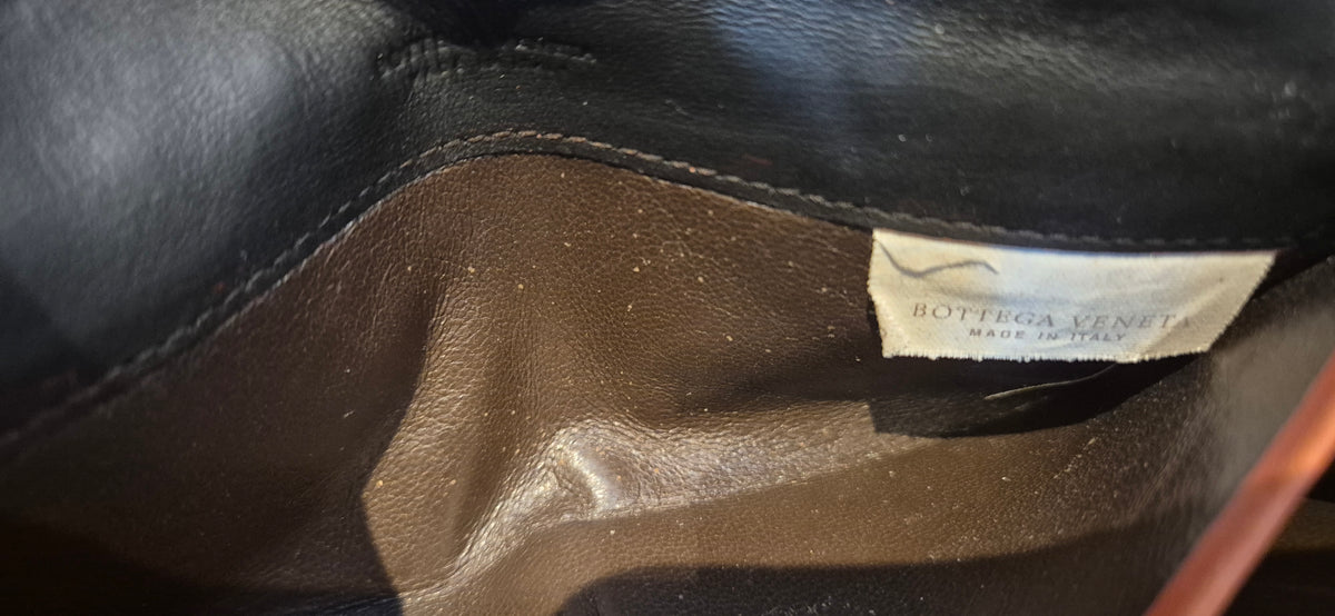 Bottega Veneta Intrecciato Continental Wallet with Unbranded Chain Pre-owned