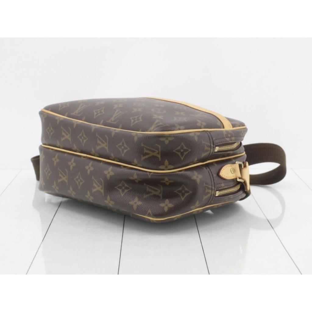 Louis Vuitton Monogram Reporter PM Womens Leather Crossbody bag Pre-owned