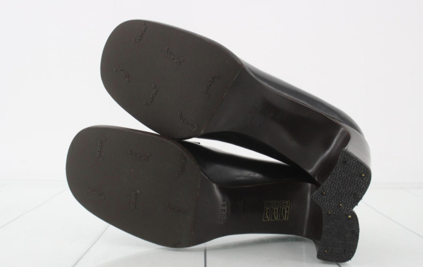 GUCCI Leather Pumps 36.5 Eu