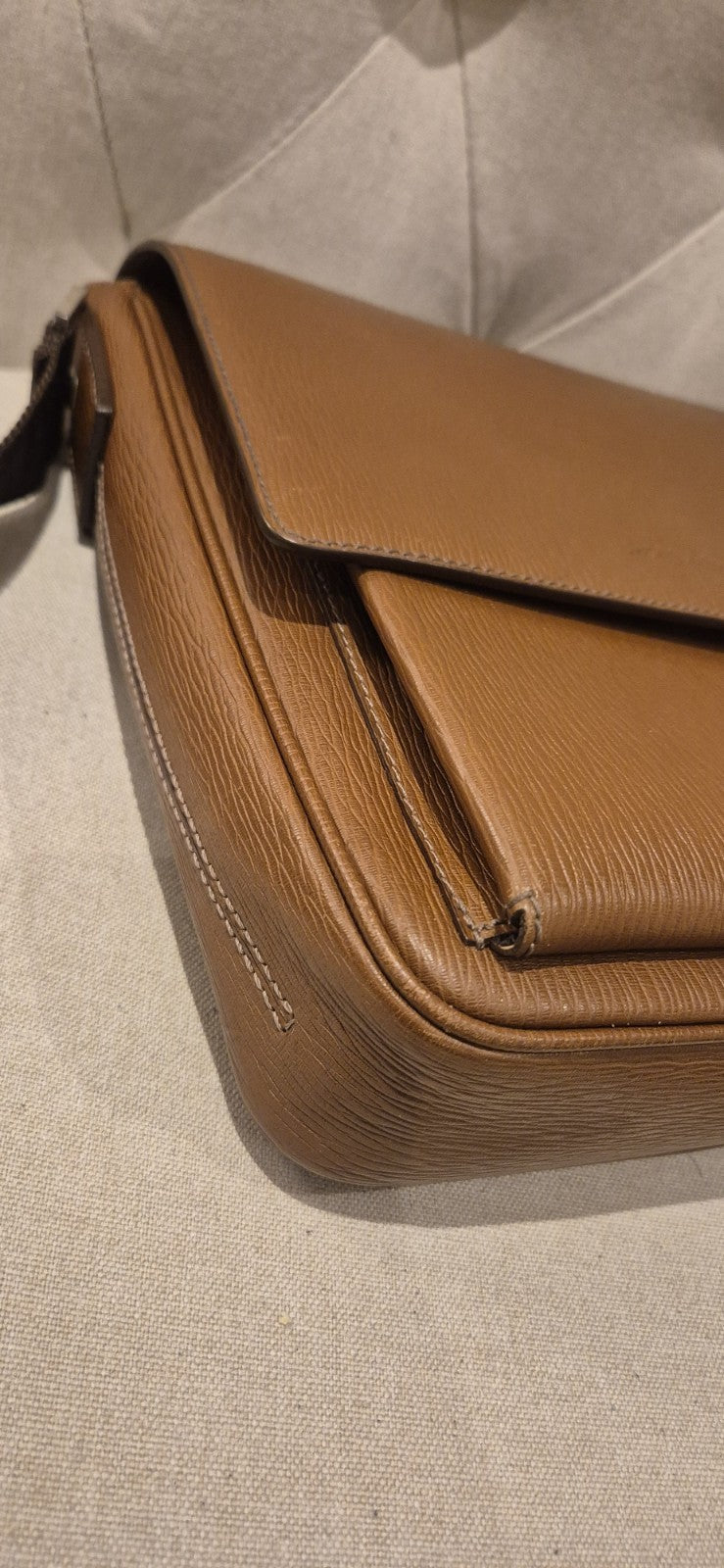 Salvatorre Ferragamo Mens Sling/crossbody Bag Brown Leather