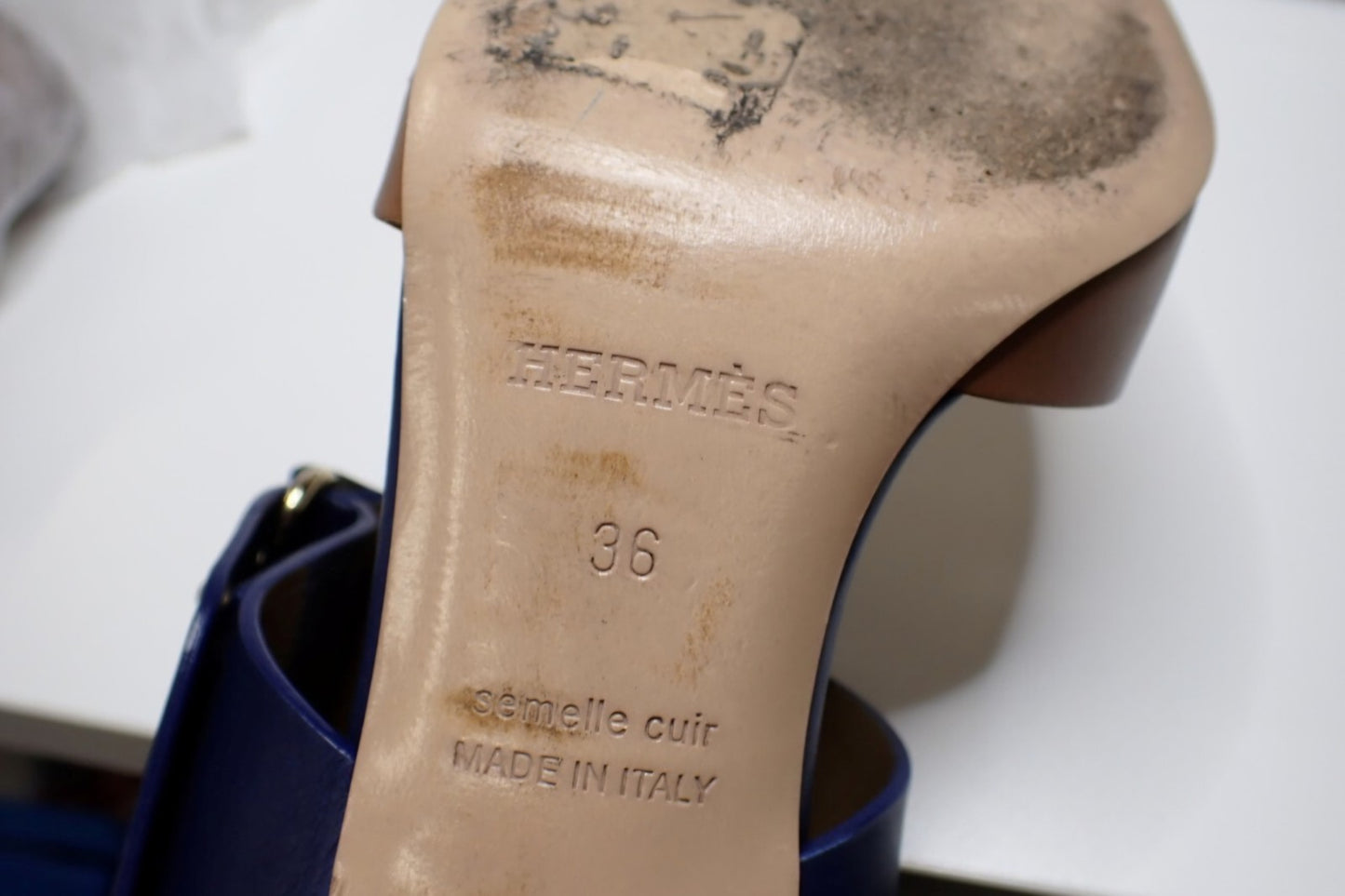 Hermès Calf Leather Sandals Brown Navy Blue