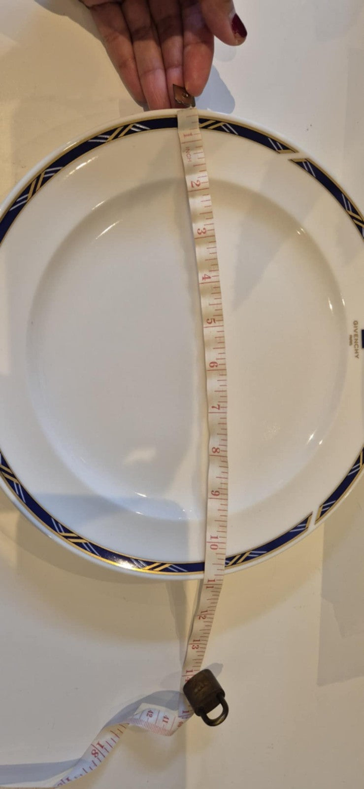 Givenchy Set Of 5 Plates 1 Dinner Plate And 4 Bread Plates Unused