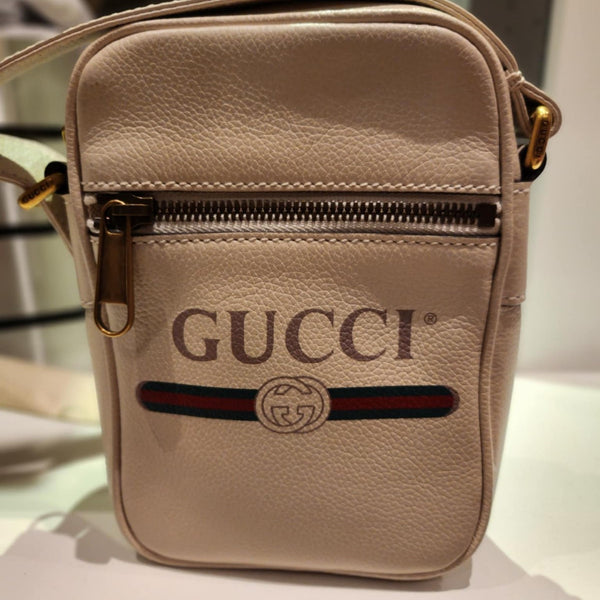 GUCCI Logo Print Grained Calf Skin crossbody Bag Unisex