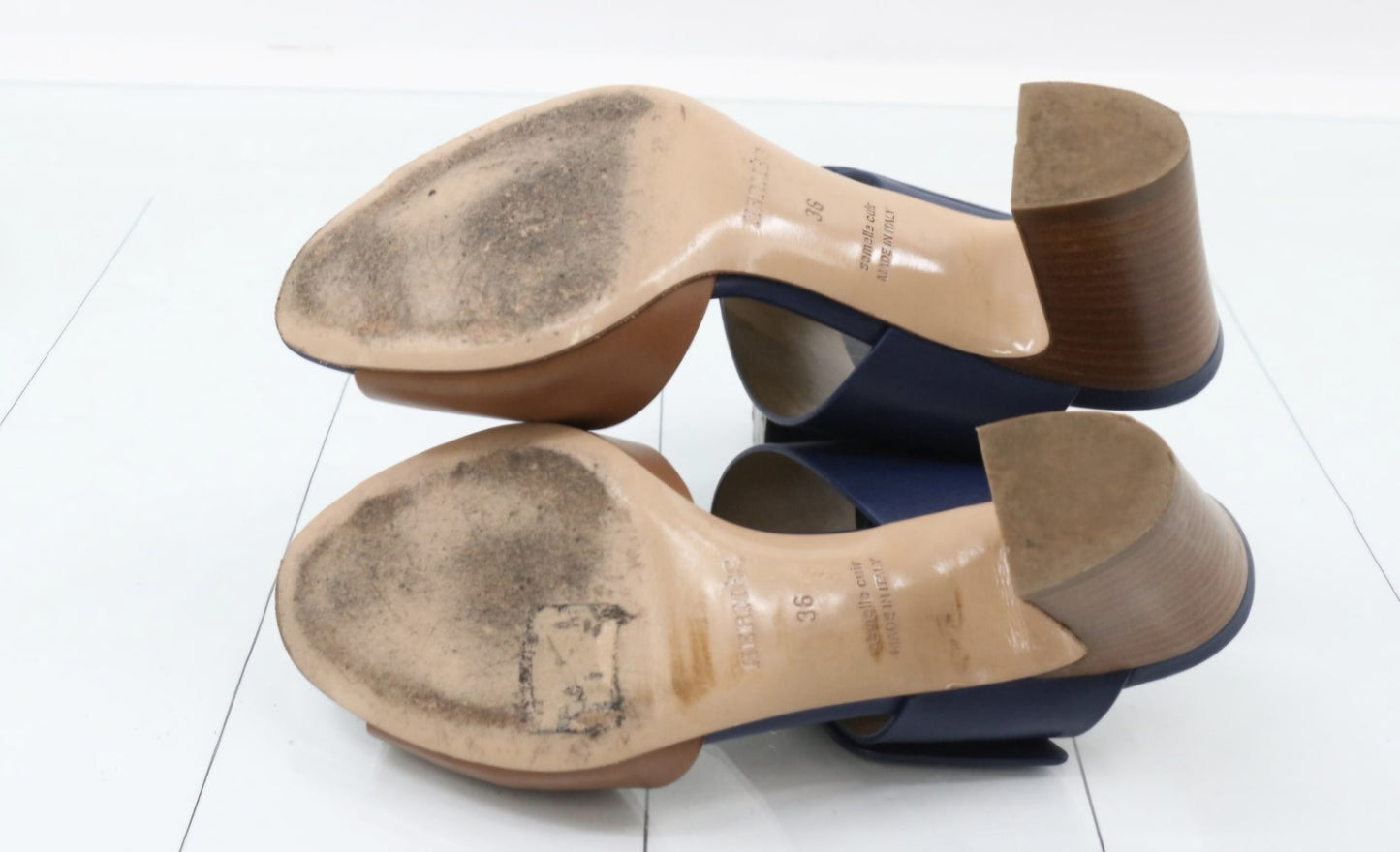 Hermès Calf Leather Sandals Brown Navy Blue