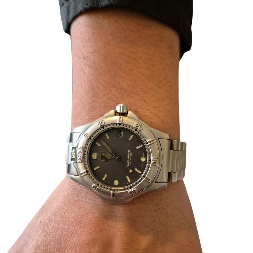 TAG HEUER AQUARACER PROFESSIONAL MENS WATCH