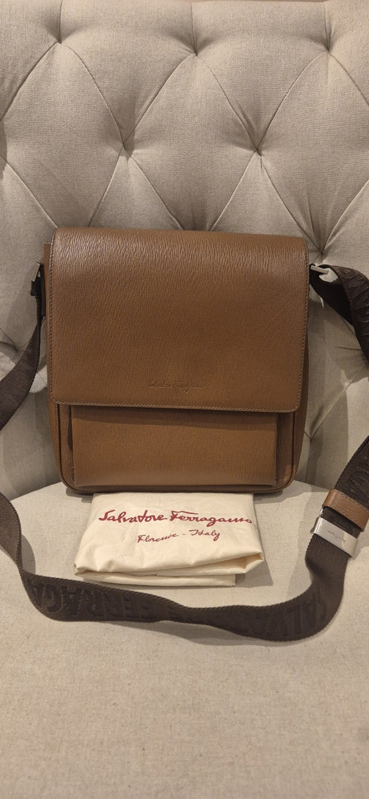 Salvatorre Ferragamo Mens Sling/crossbody Bag Brown Leather