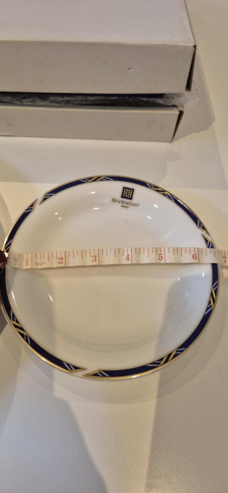 Givenchy Set Of 5 Plates 1 Dinner Plate And 4 Bread Plates Unused