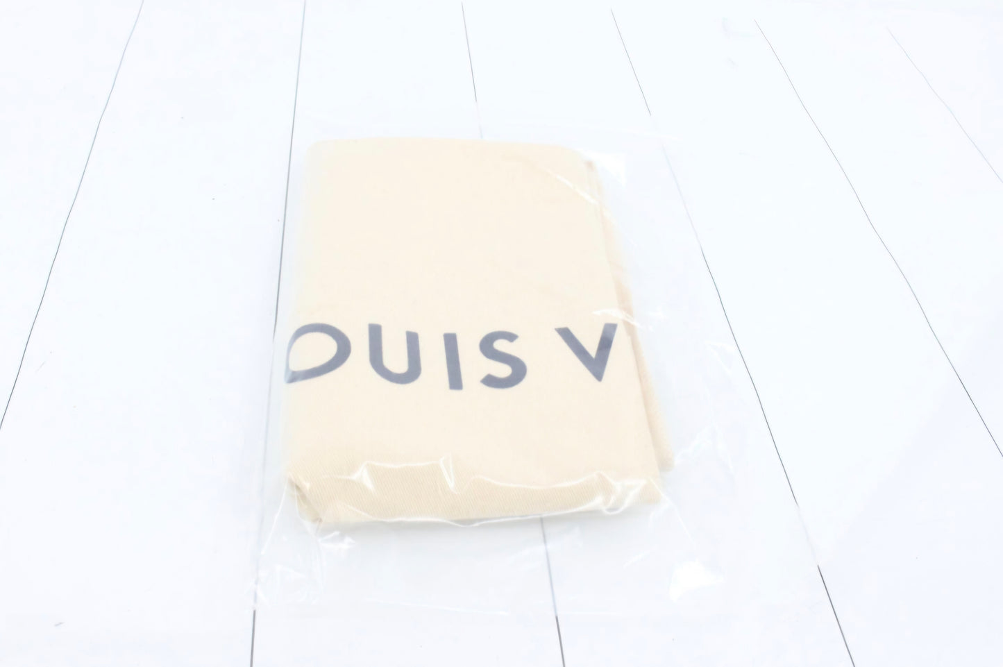 Louis Vuitton Avenue Soft Briefcase