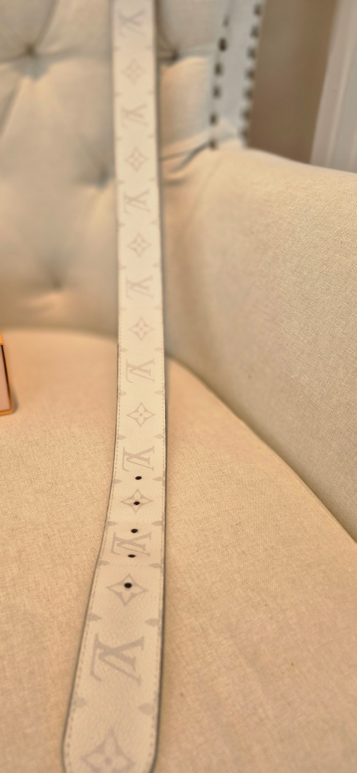 Louis Vuitton Monogram Santur Verso Belt White