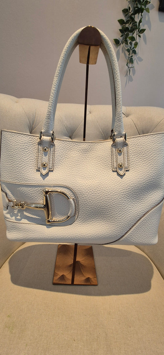 Gucci White Pebbled Leather Hassler Horsebit Double Handle Tote Bag