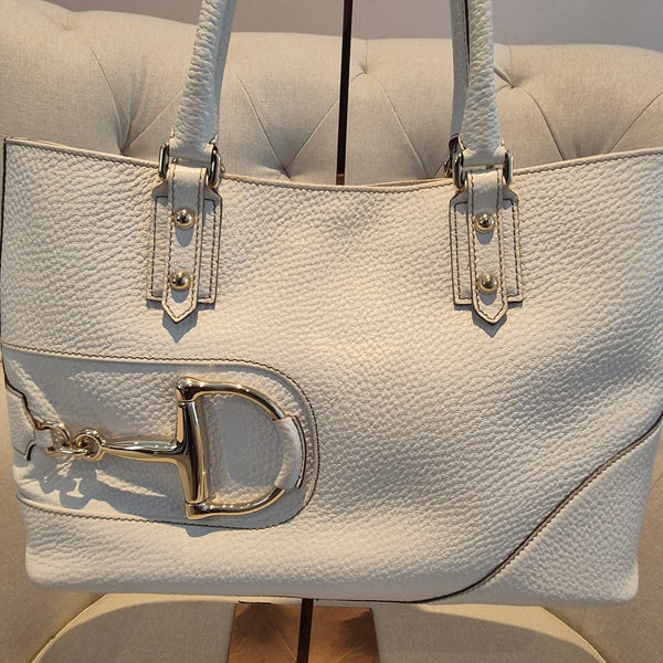Gucci White Pebbled Leather Hassler Horsebit Double Handle Tote Bag