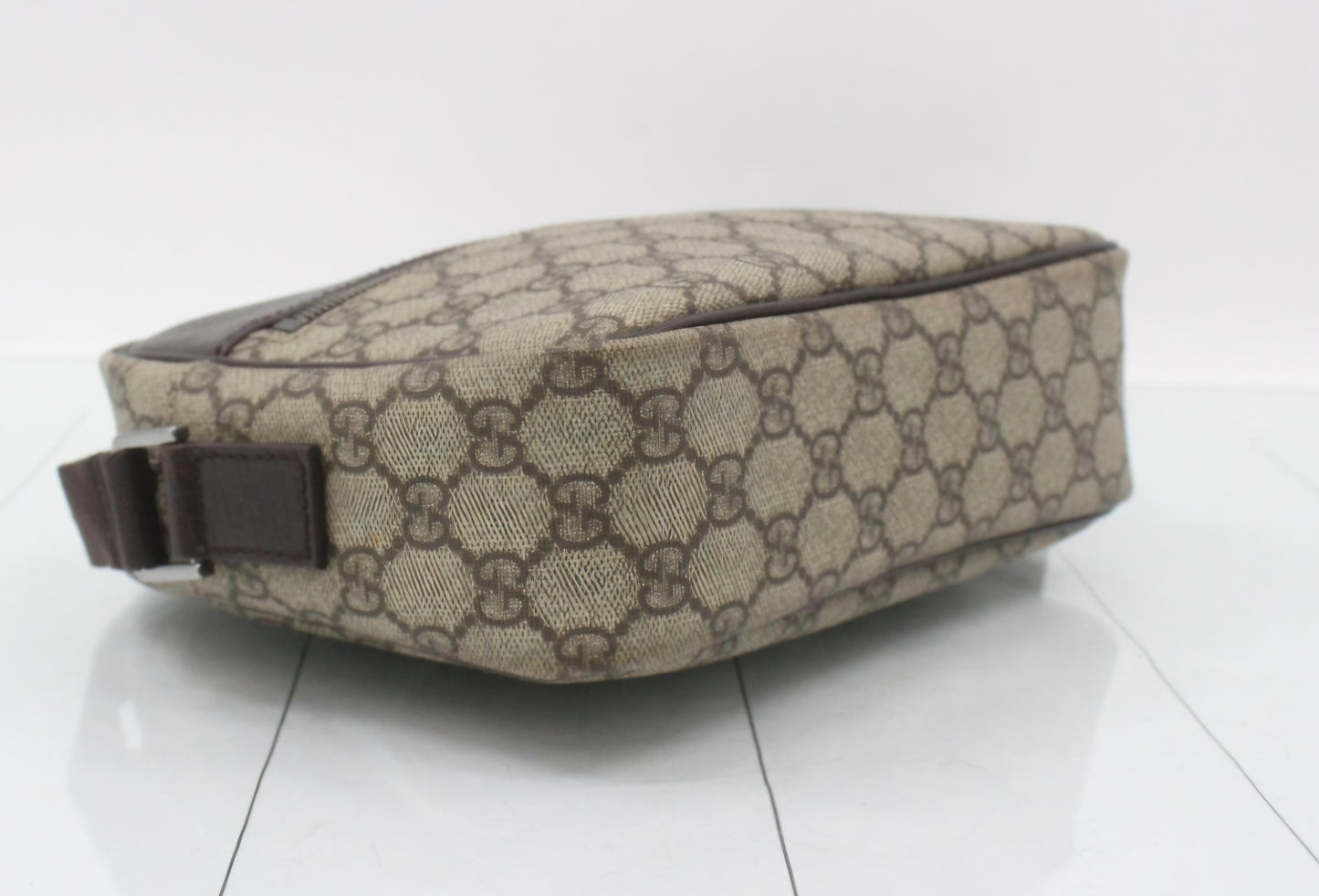 Gucci GG Supreme Crossbody Camera Bag