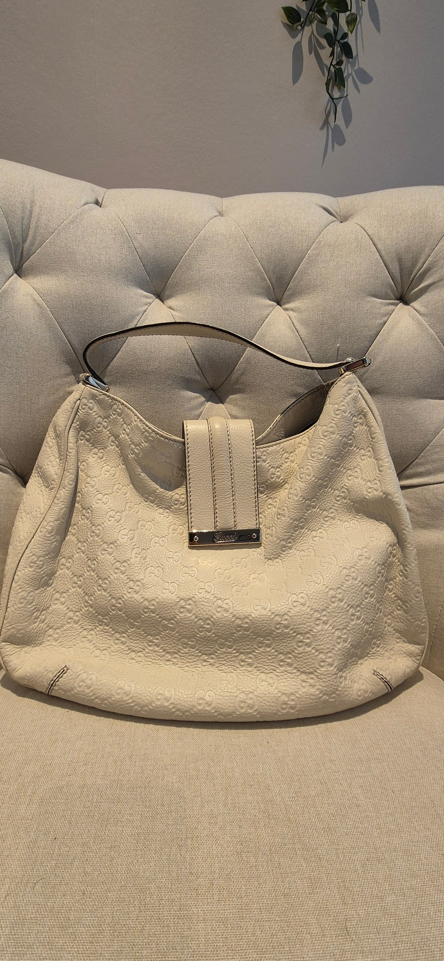 Gucci White Large Guccissima Leather Ladies Hobo Bag Cream