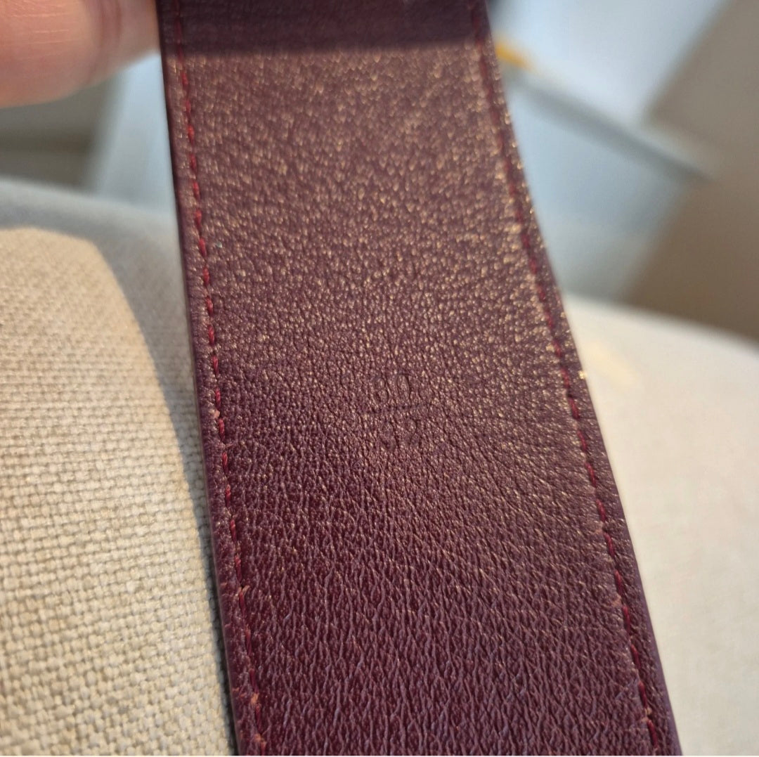 Louis Vuitton Initiales Leather Belt – Vernis Amarante, 80cm (Medium)