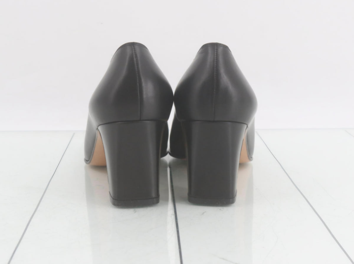 Salvatore Ferragamo block-heel leather pumps Vintage