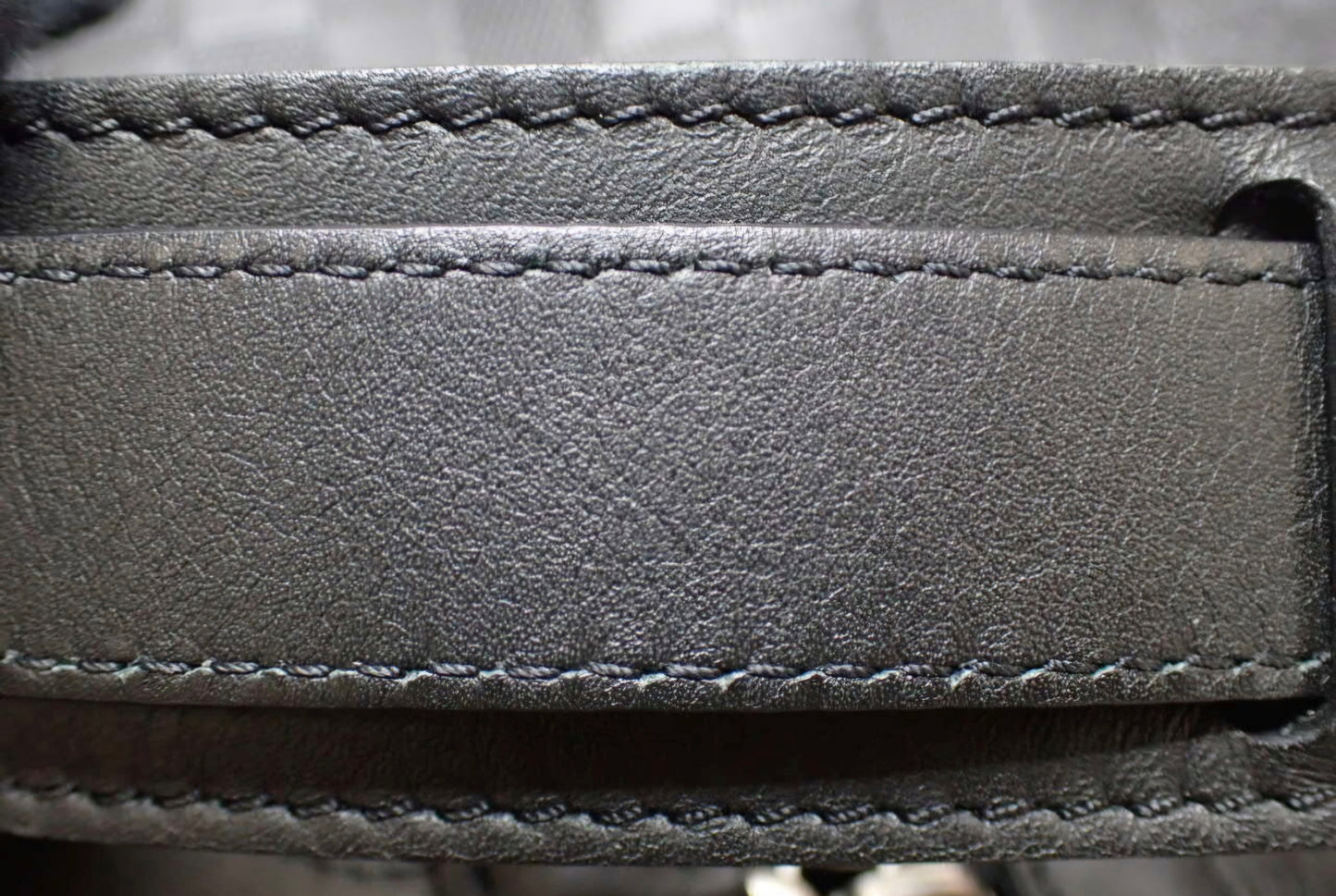 Louis Vuitton Avenue Soft Briefcase