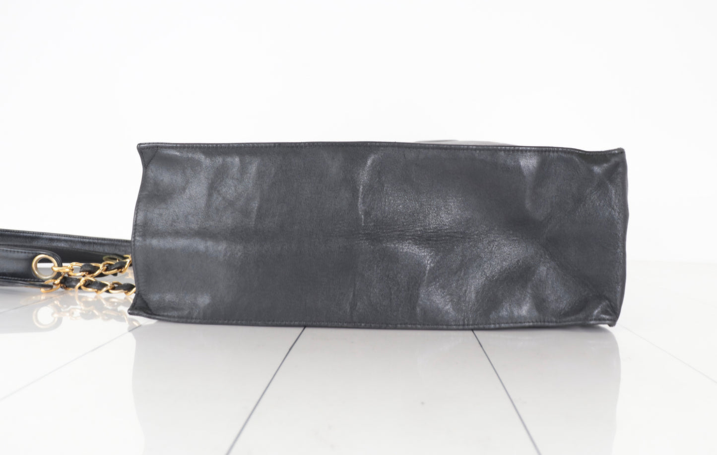 Chanel Large CC Logo Leather Shopping Tote Black Gold Chain Strap Vintage