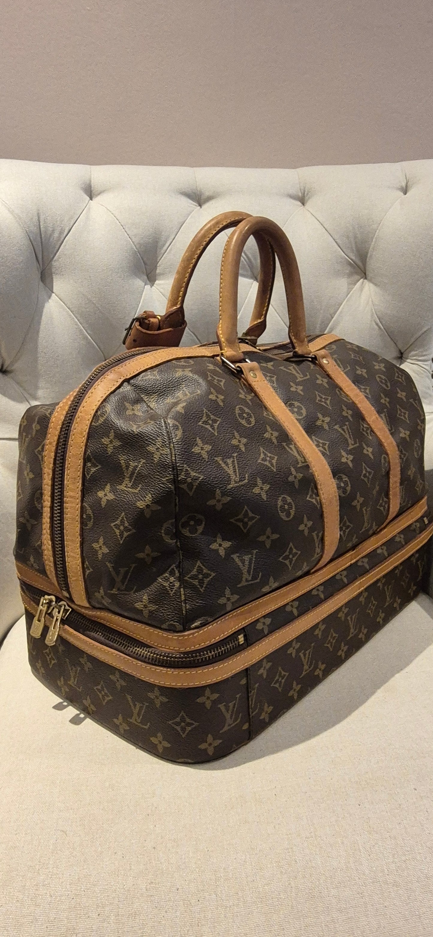 Louis Vuitton Sac De Sport Travel Weekender Bag