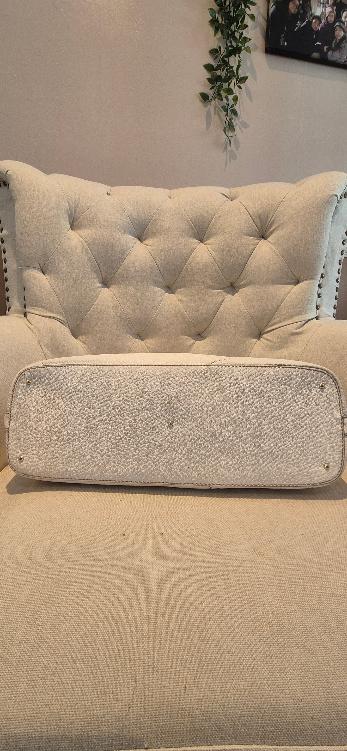 Gucci White Pebbled Leather Hassler Horsebit Double Handle Tote Bag