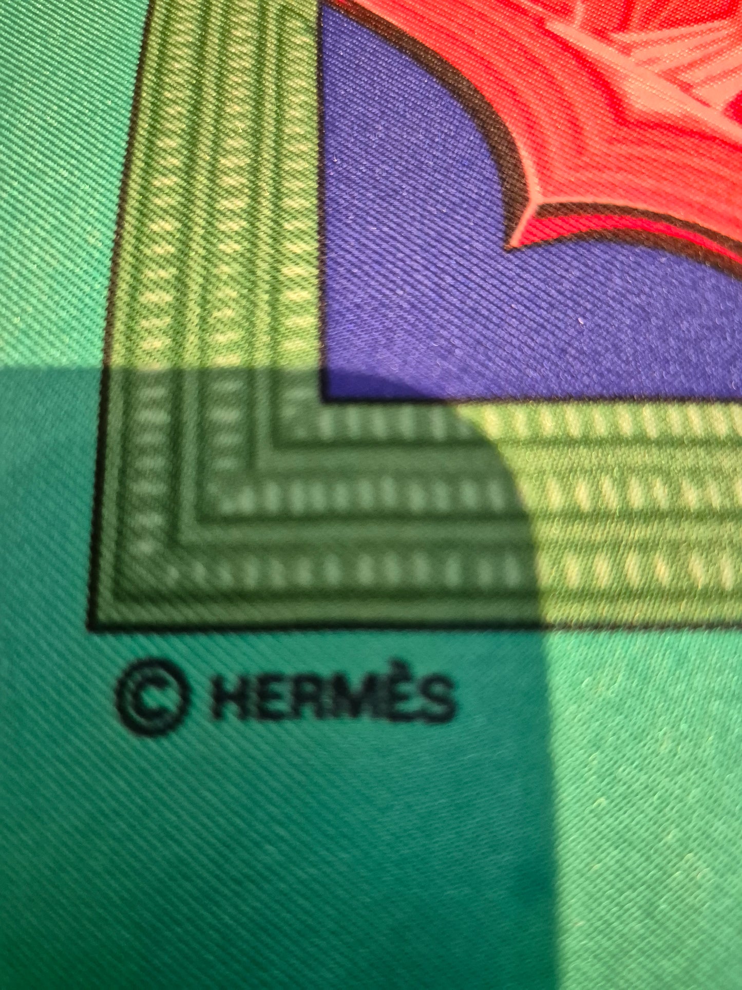 Hèrmes Carre Silk Scarf RARE Hommage a l'Amtiè Franco-Hellenique By Julia Abadie