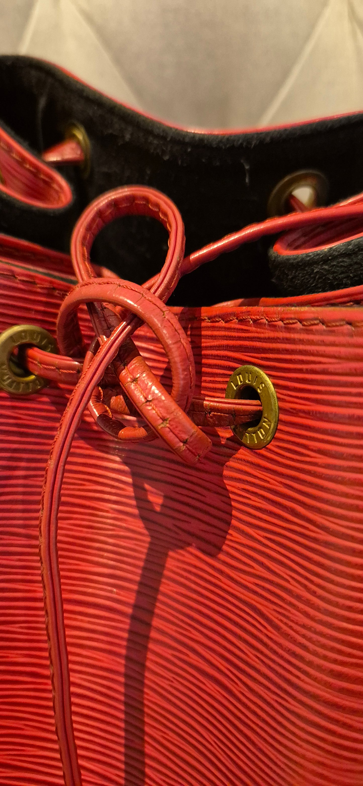 Louis Vuitton Noe Bucket & Drawstring Bag Red Leather epi