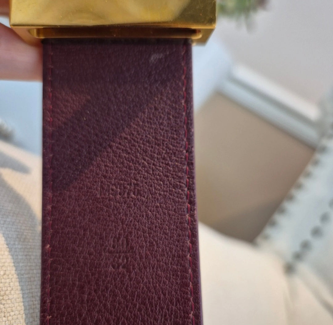 Louis Vuitton Initiales Leather Belt – Vernis Amarante, 80cm (Medium)