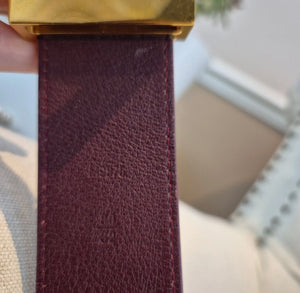 Louis Vuitton Initiales Leather Belt – Vernis Amarante, 80cm (Medium)