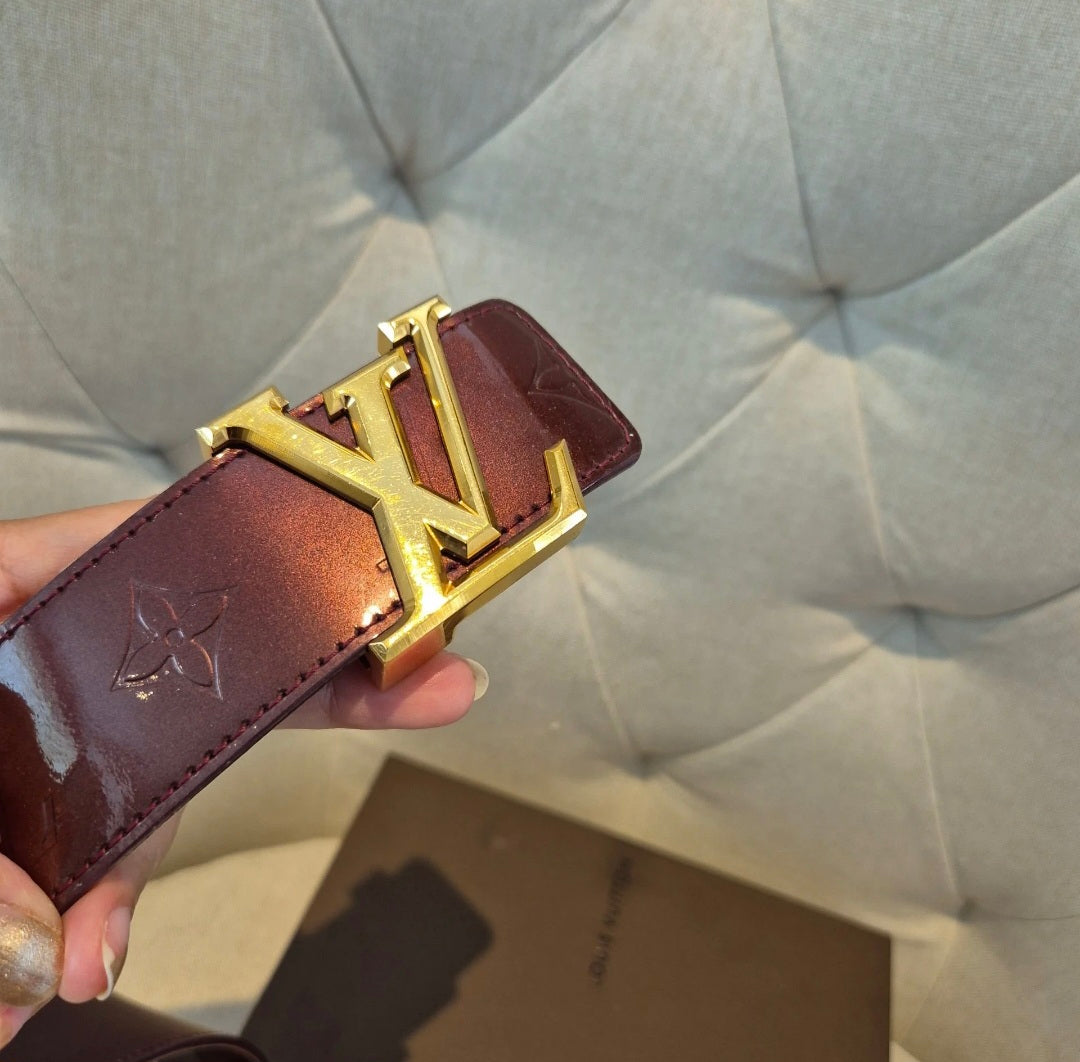 Louis Vuitton Initiales Leather Belt – Vernis Amarante, 80cm (Medium)