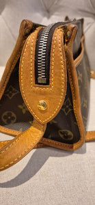 Louis Vuitton Poppim Court Monogram Shoulder Cross Body Bag