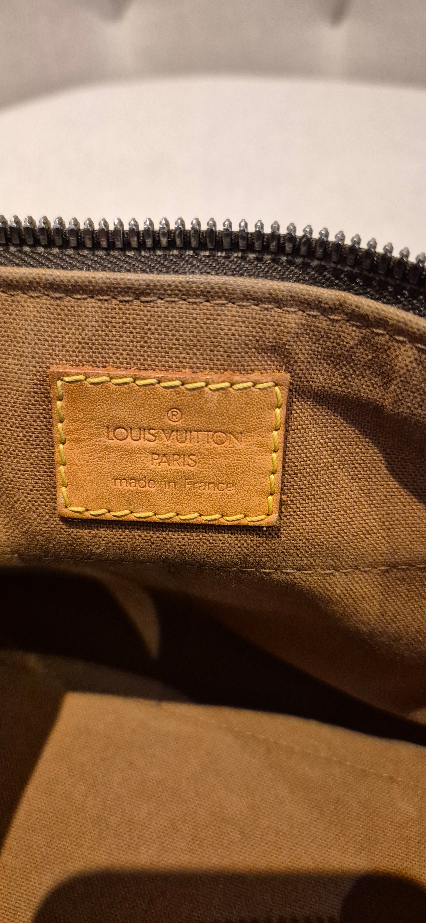 Louis Vuitton Poppim Court Monogram Shoulder Cross Body Bag