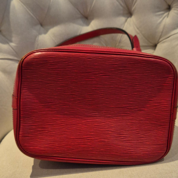Louis Vuitton Noe Bucket & Drawstring Bag Red Leather epi