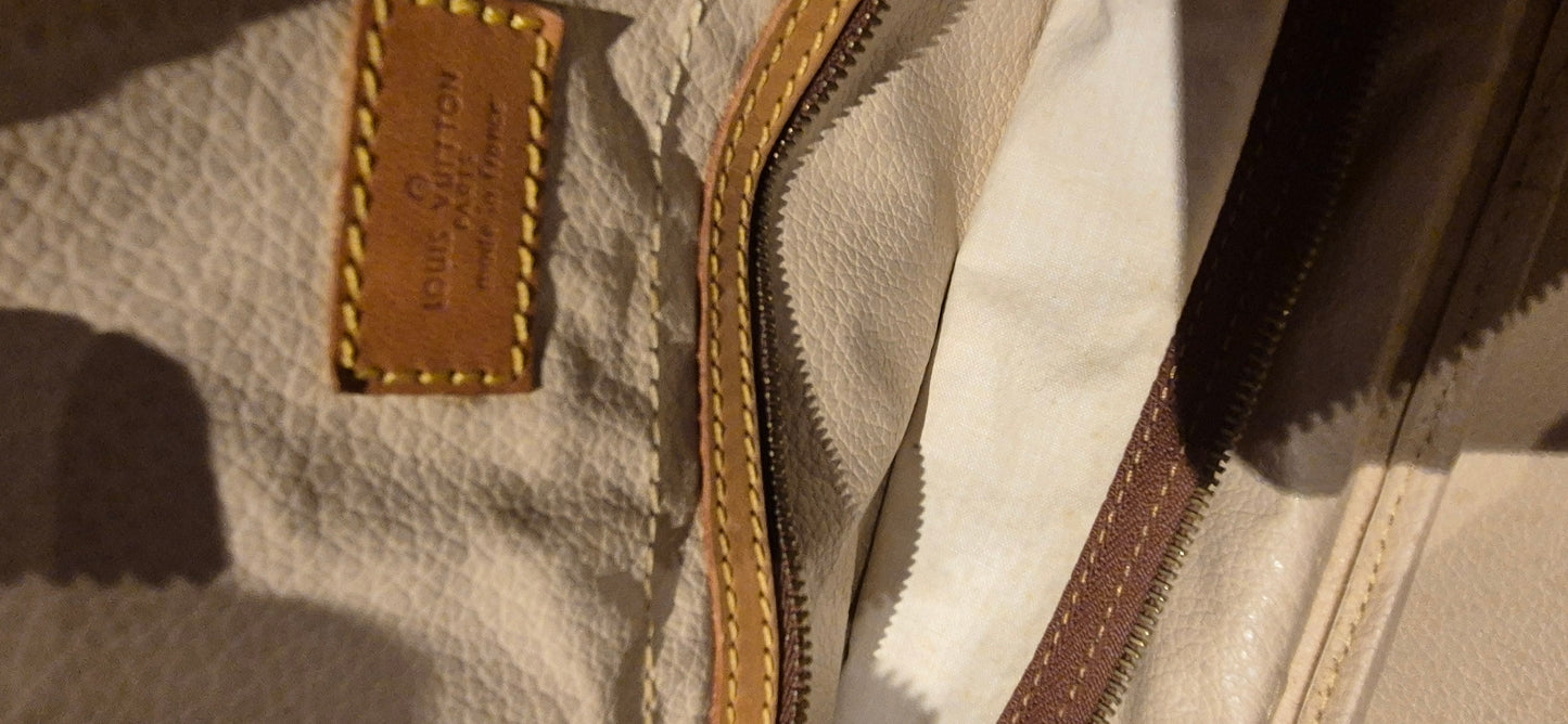 Louis Vuitton Sac De Sport Travel Weekender Bag