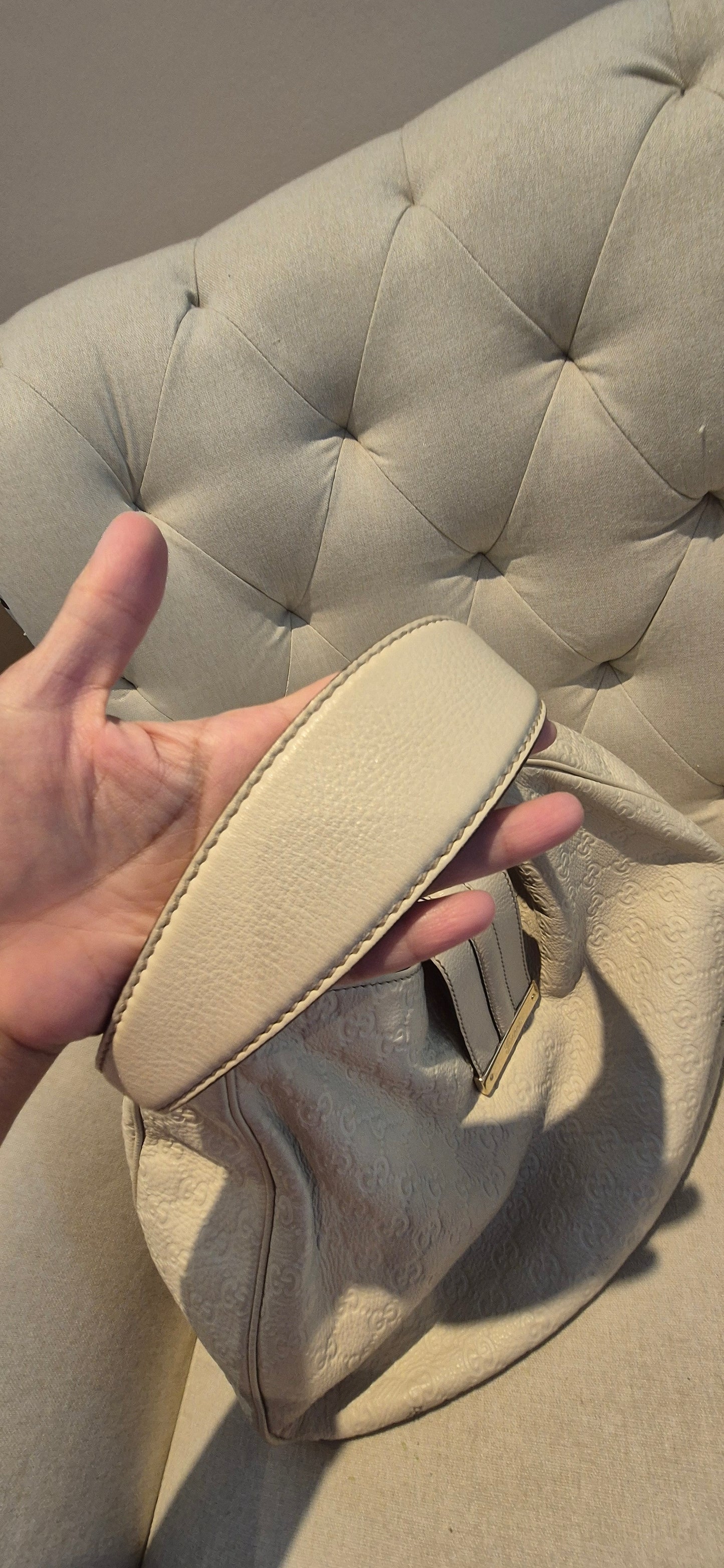 Gucci White Large Guccissima Leather Ladies Hobo Bag Cream