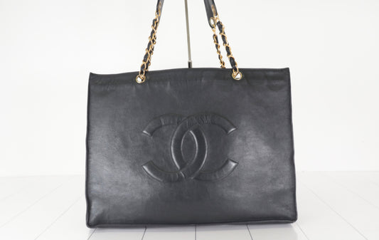 Chanel Large CC Logo Leather Shopping Tote Black Gold Chain Strap Vintage