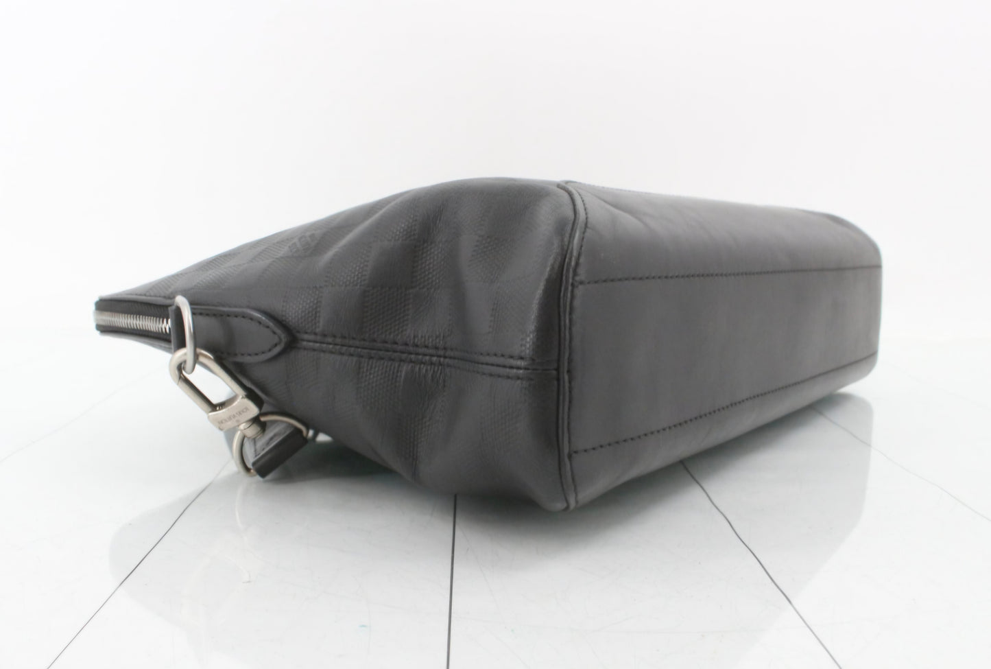 Louis Vuitton Avenue Soft Briefcase