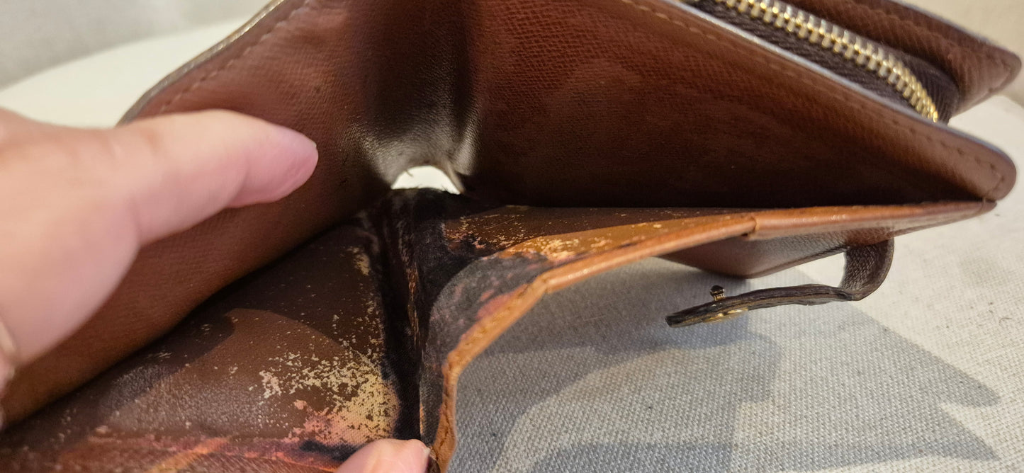 Louis Vuitton Compact Bi-fold Snap Button Monogram Wallet Brown