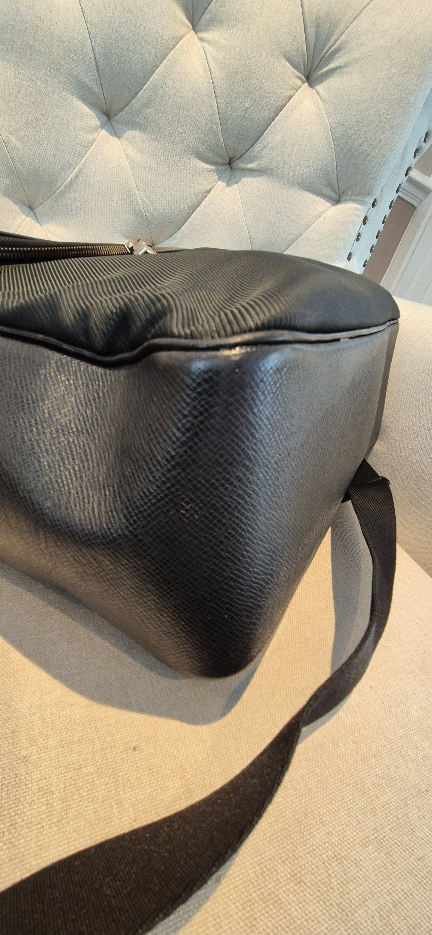 Louis Vuitton Taiga Taimir Messenger Laptop Bag