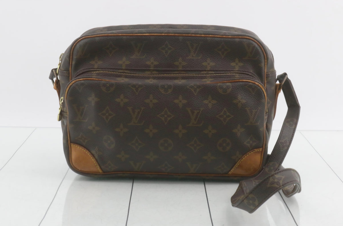 Vintage Louis Vuitton Monogram Nile Crossbody Messenger Bag
