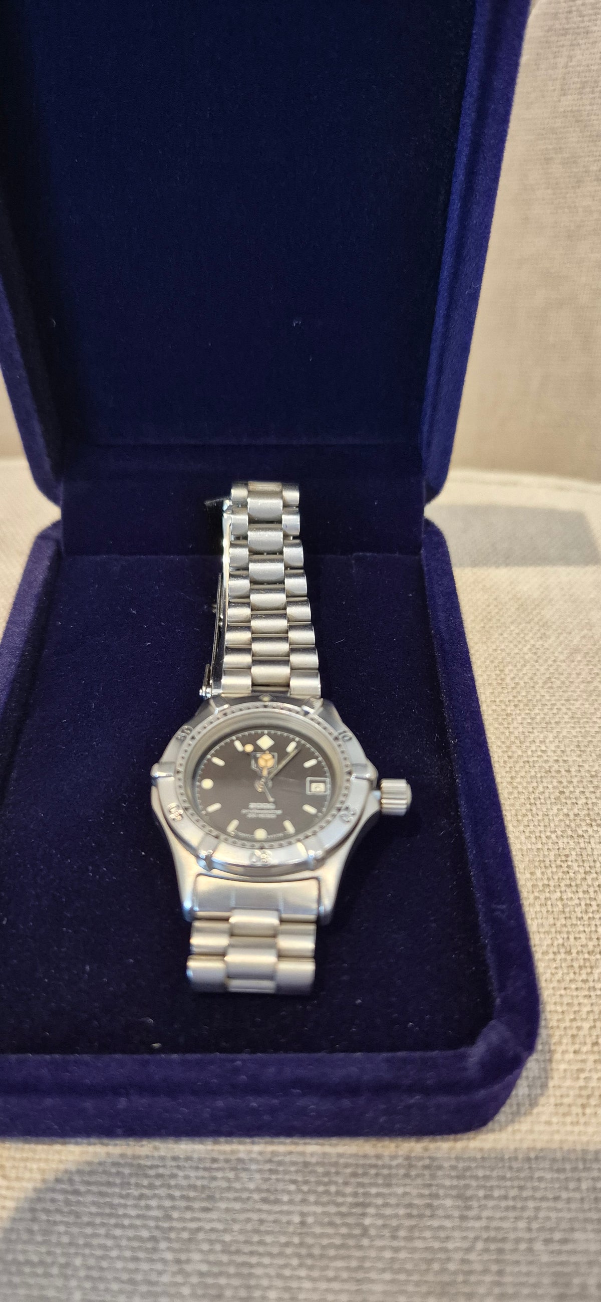 TAG Heuer 2000 Series Professional 200m stainless steel sports watch