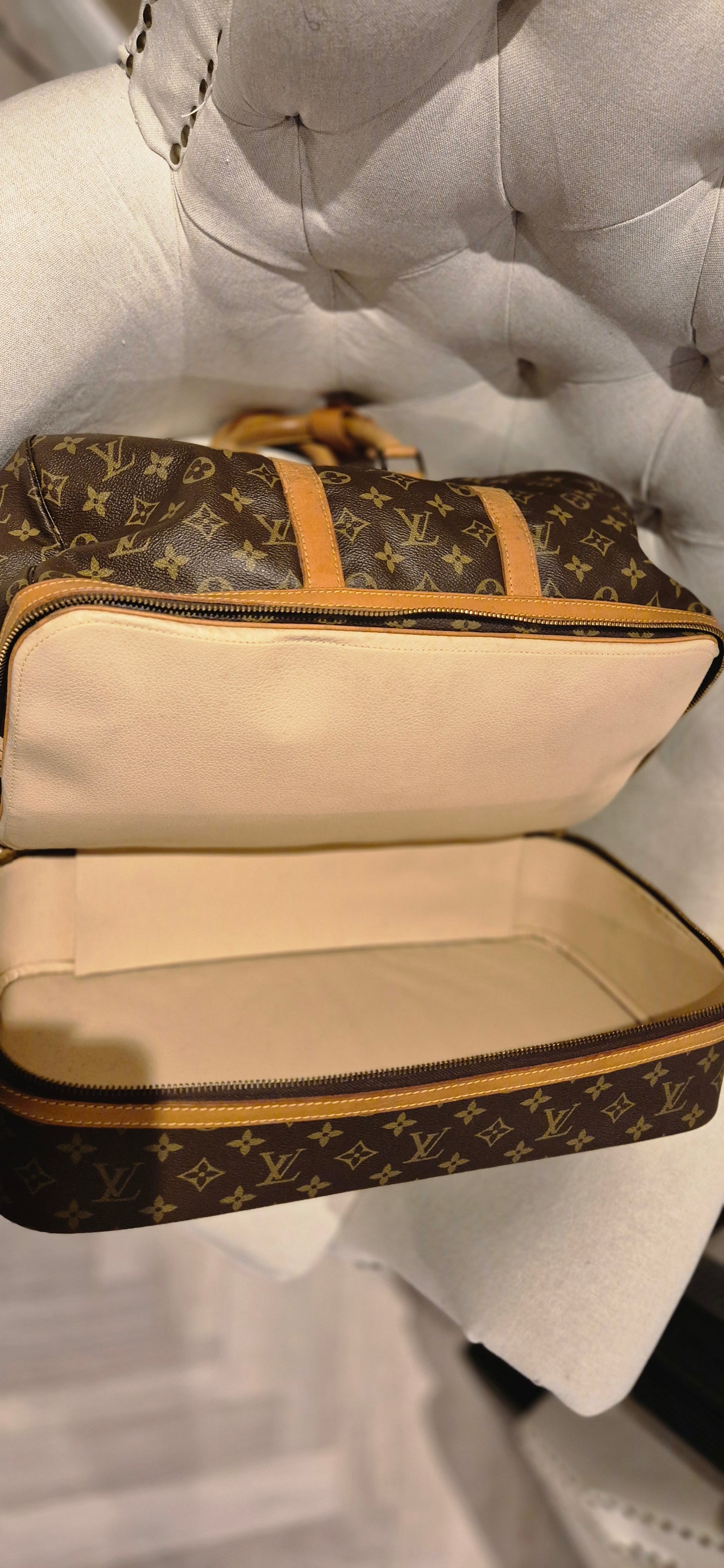 Louis Vuitton Sac De Sport Travel Weekender Bag