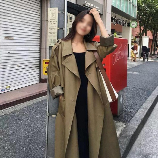 Womens light trench coat warm lapel